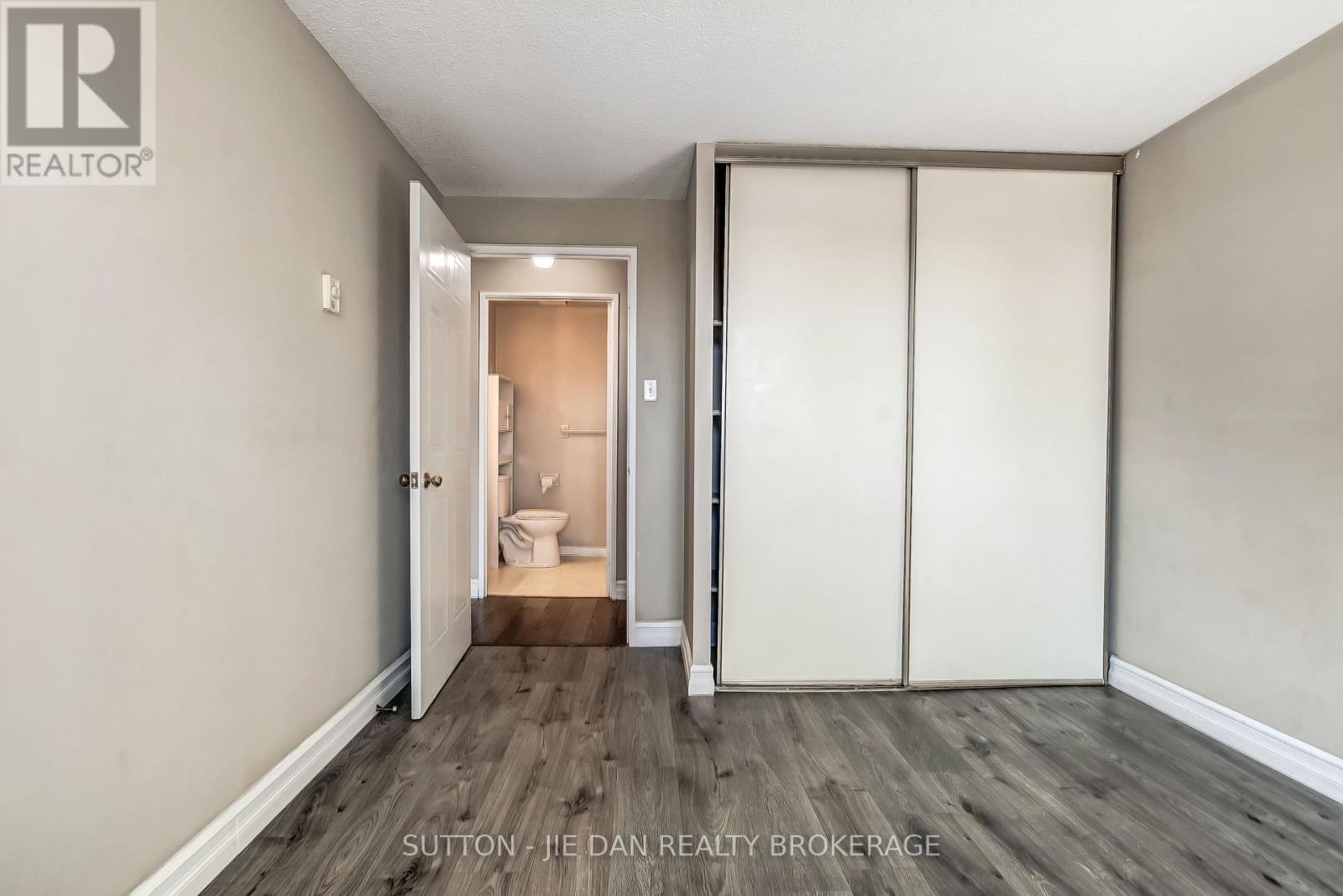 203 - 77 Baseline Road W, London South, Ontario  N6J 1V5 - Photo 10 - X12792388