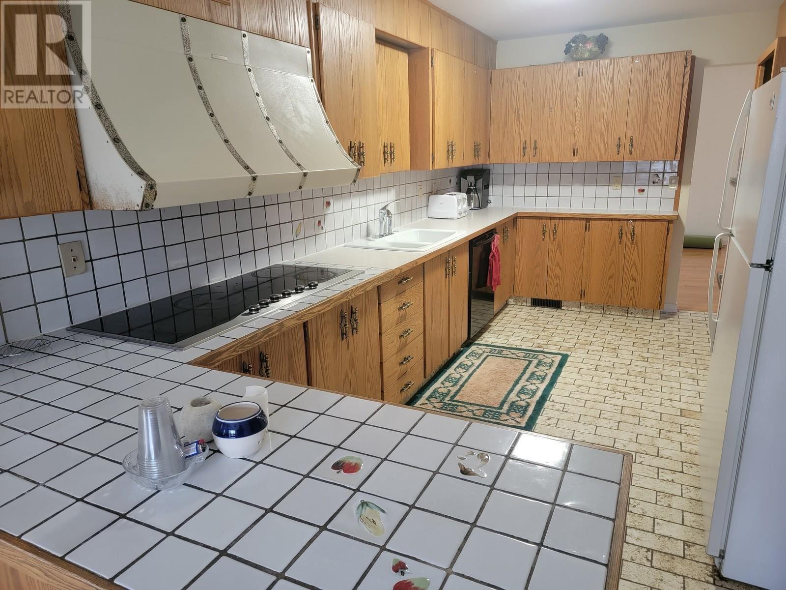 7 Lakeview Dr, Terrace Bay, Ontario  P0T 2W0 - Photo 11 - TB243578