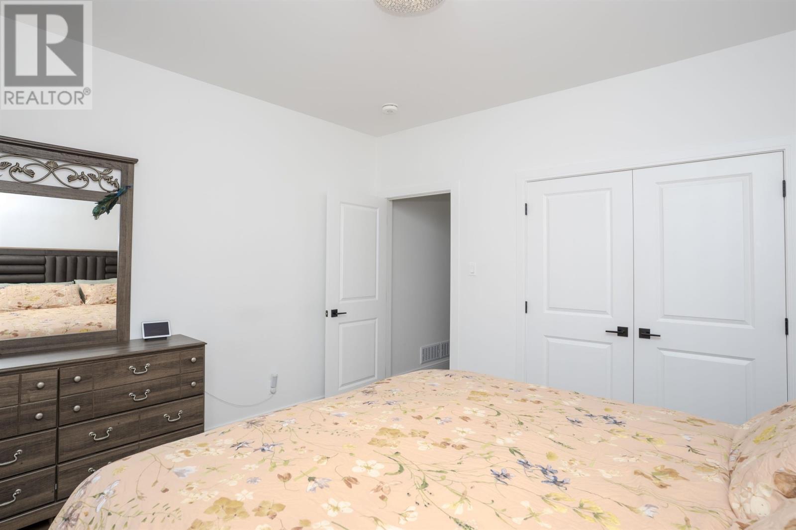 2111 Magnolia Dr, Thunder Bay, Ontario  P7K 0J3 - Photo 24 - TB252039