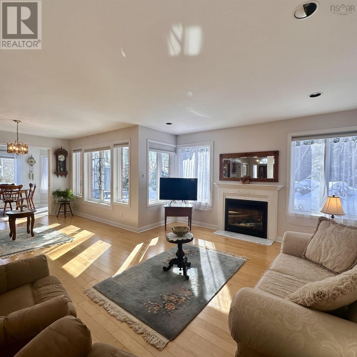 33 Ritcey Court, Bridgewater, Nova Scotia  B4V 4A9 - Photo 4 - 202602820