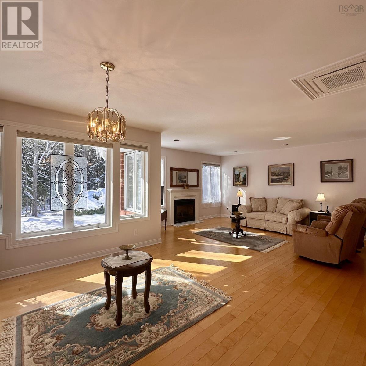 33 Ritcey Court, Bridgewater, Nova Scotia  B4V 4A9 - Photo 5 - 202602820