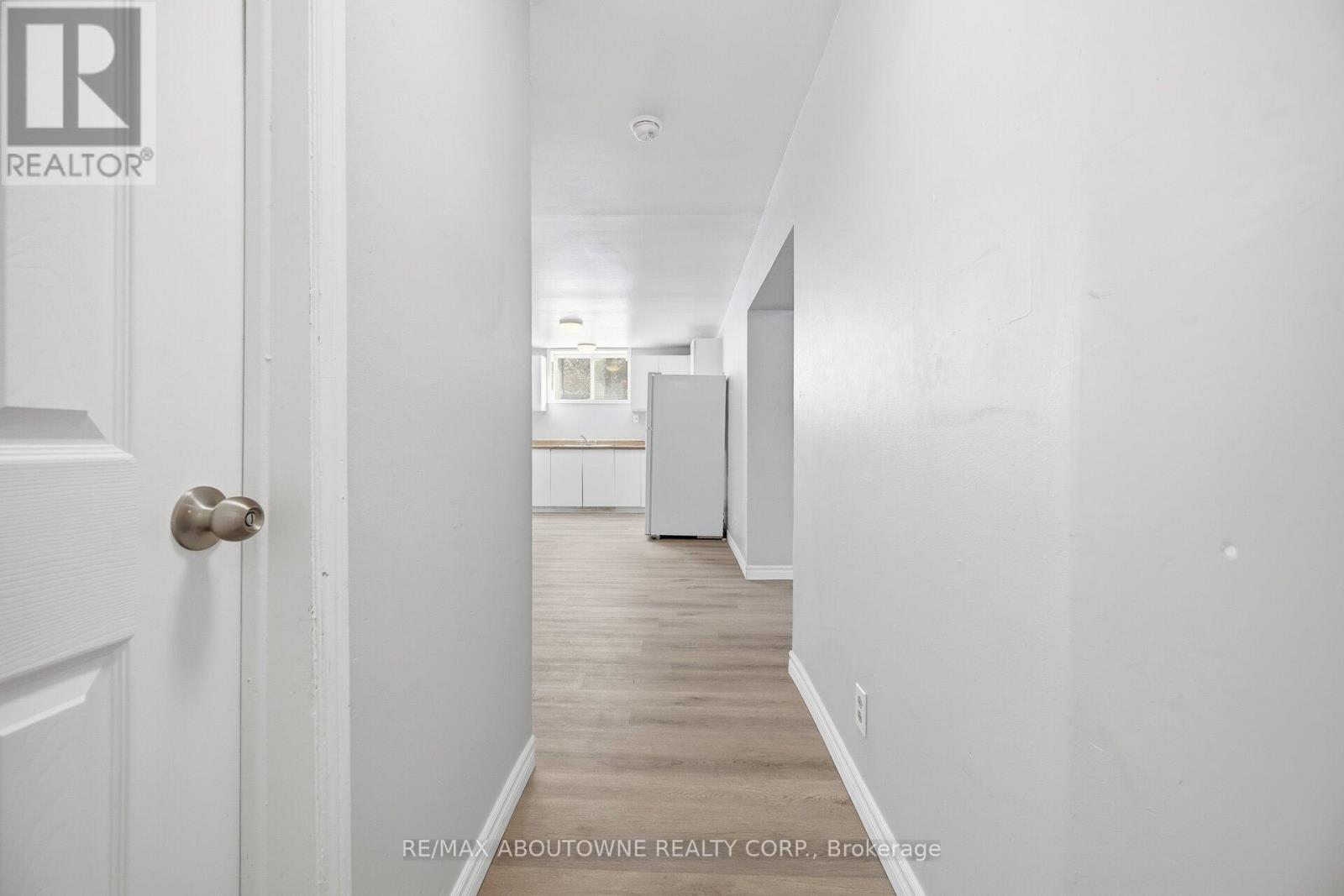 6 - 2320 Hixon Street, Oakville, Ontario  L6L 1T7 - Photo 6 - W12707570