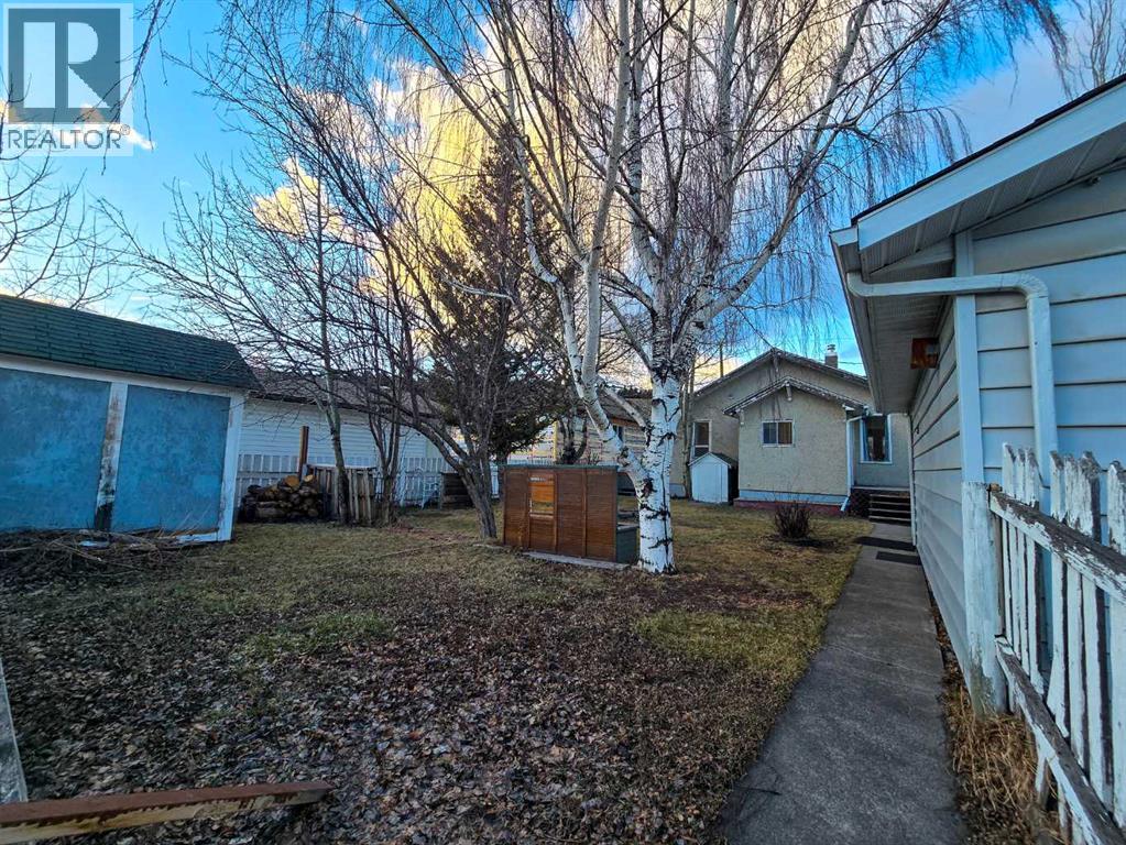 7070 18 Avenue, Coleman, Alberta  T0K 0M0 - Photo 16 - A2286590