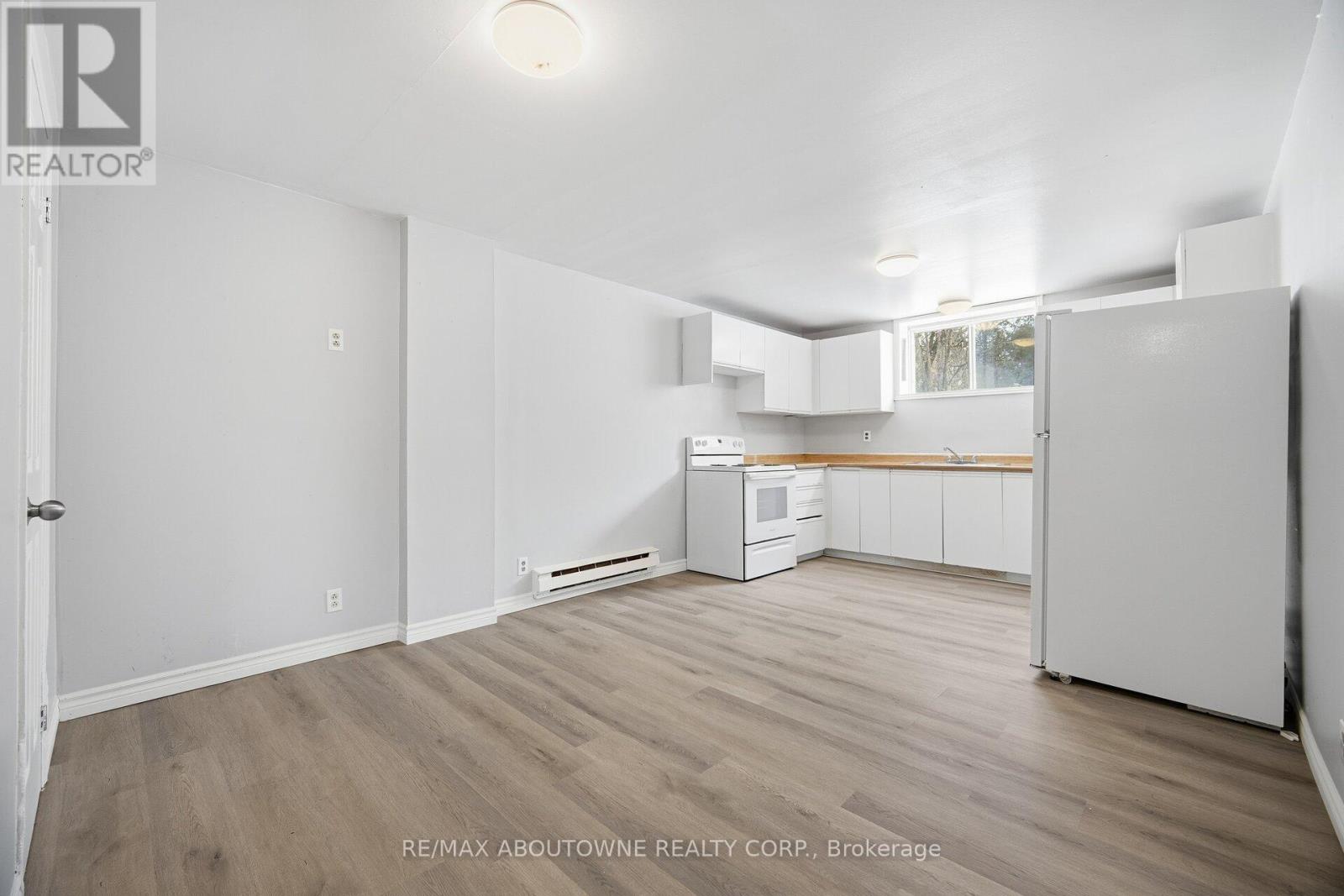 6 - 2320 Hixon Street, Oakville, Ontario  L6L 1T7 - Photo 10 - W12707570