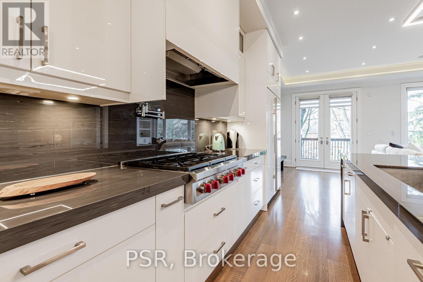 200 Snowdon Avenue, Toronto, Ontario  M4N 2B2 - Photo 5 - C12783534