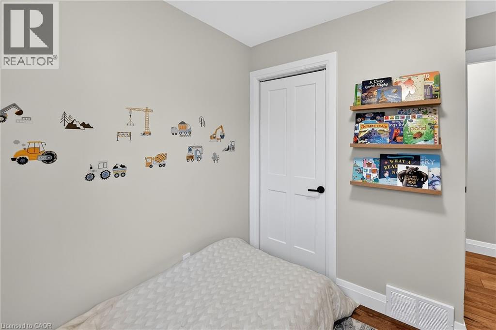 3917 Vineyard Crescent, Vineland, Ontario  L0R 2C0 - Photo 17 - 40798173