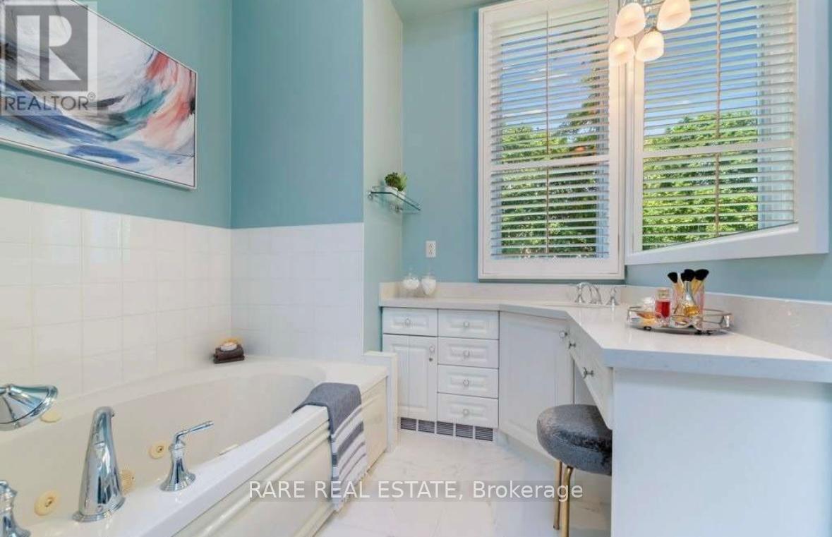 106 Melrose Avenue, Toronto, Ontario  M5M 1Y7 - Photo 12 - C12792344