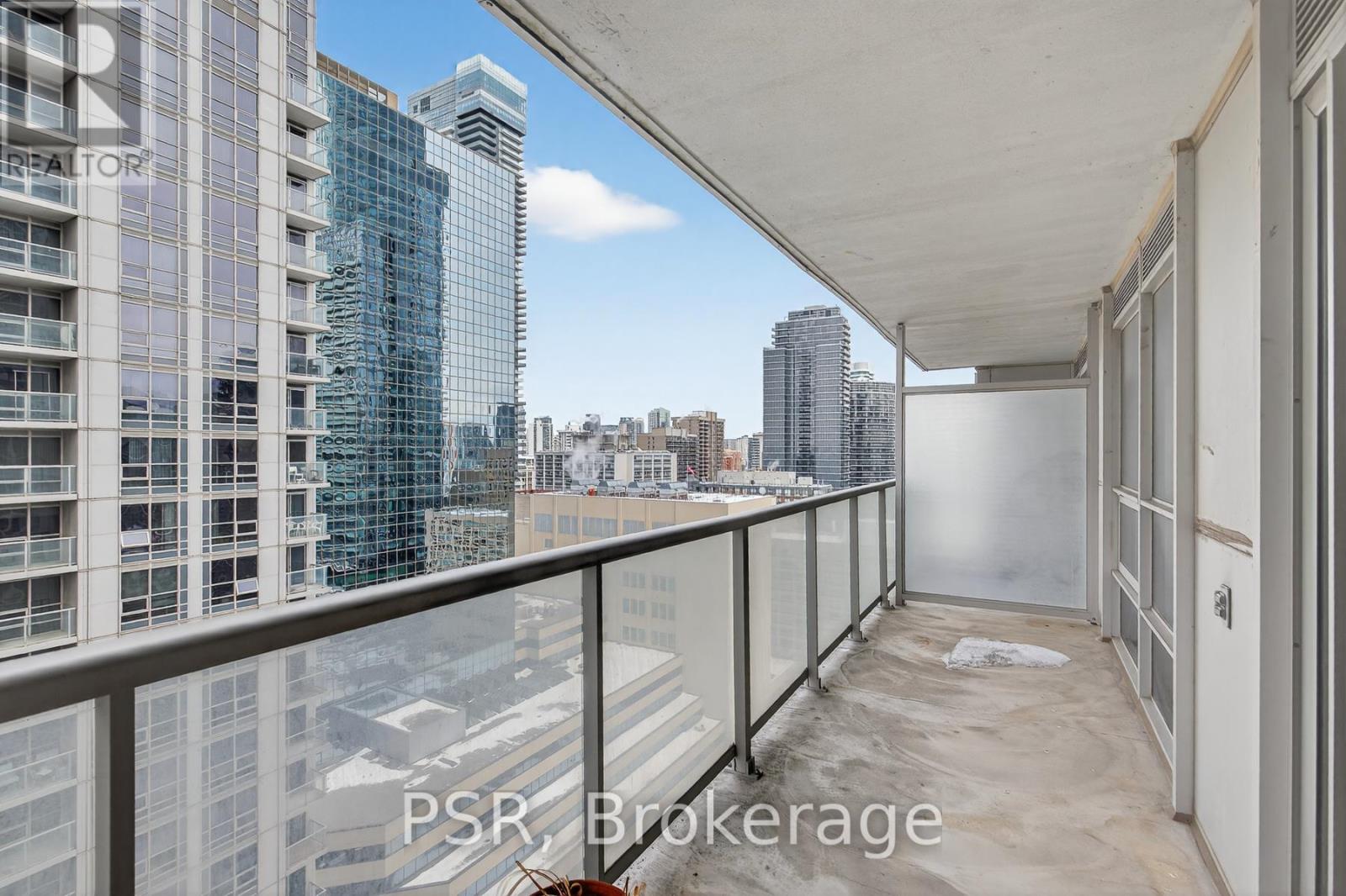 2414 - 761 Bay Street, Toronto (Bay Street Corridor), Ontario  M5G 2R2 - Photo 12 - C12792348