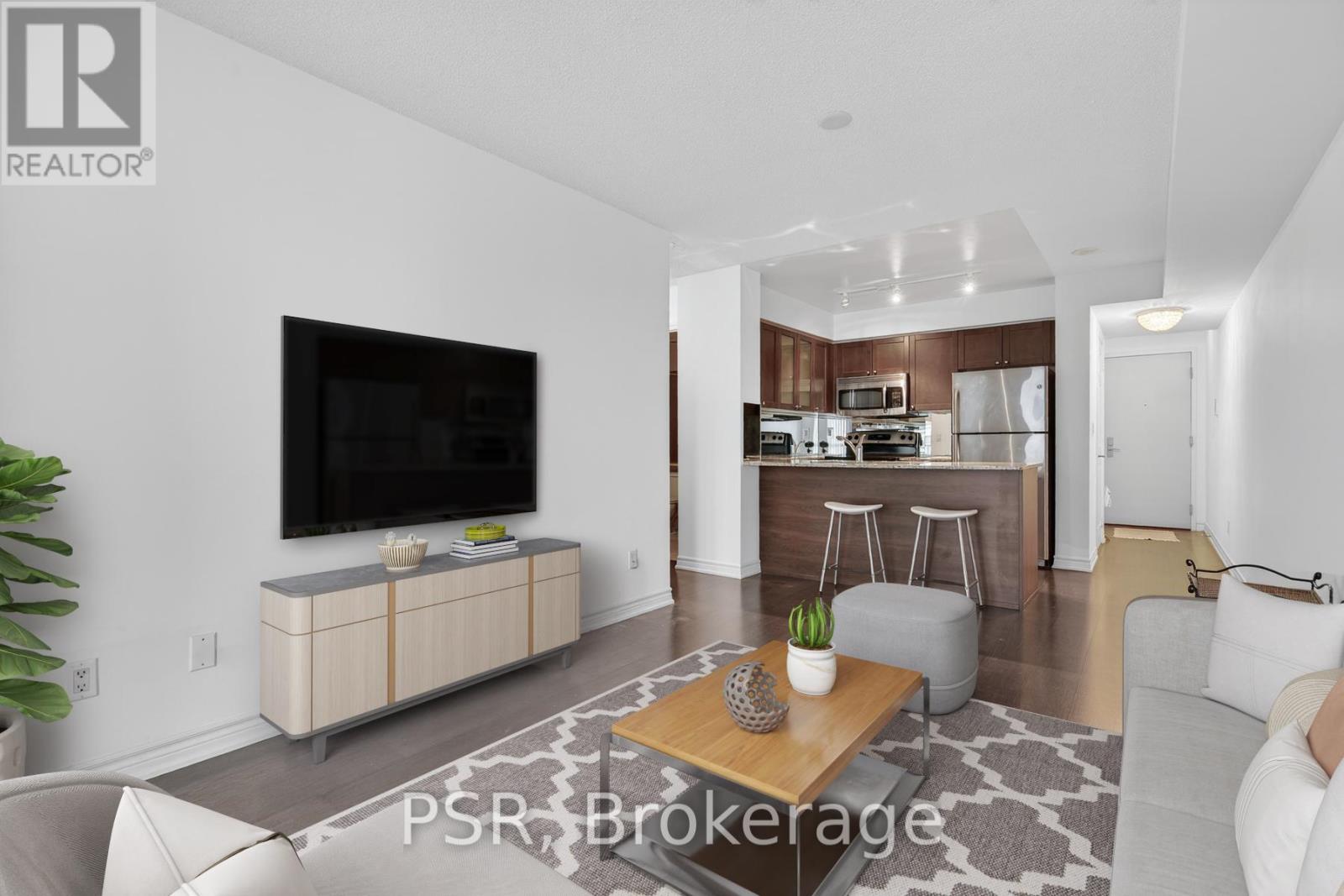 2414 - 761 Bay Street, Toronto (Bay Street Corridor), Ontario  M5G 2R2 - Photo 2 - C12792348