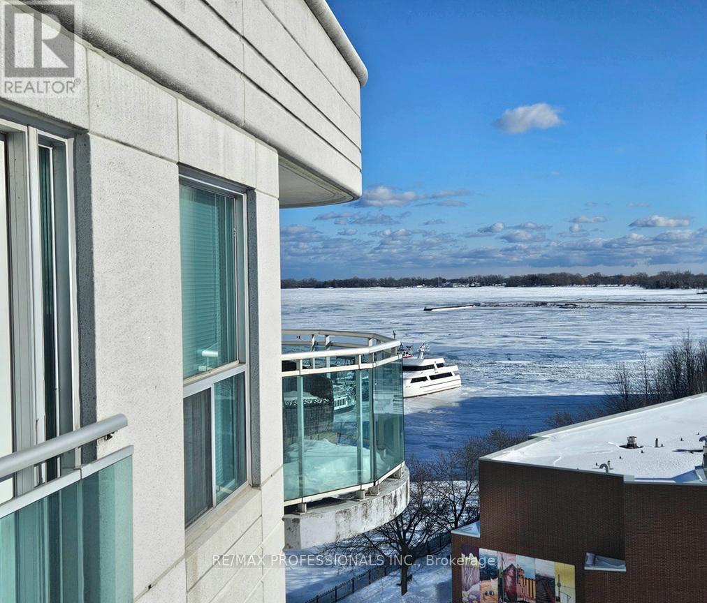 1028 - 600 Queens Quay W, Toronto, Ontario  M5V 3M3 - Photo 3 - C12792362