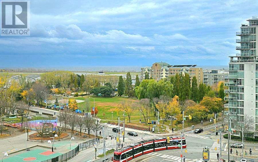 1028 - 600 Queens Quay W, Toronto, Ontario  M5V 3M3 - Photo 13 - C12792374