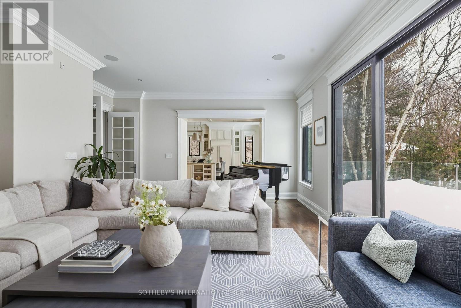 4 Ridgefield Road, Toronto, Ontario  M4N 3H8 - Photo 5 - C12792430