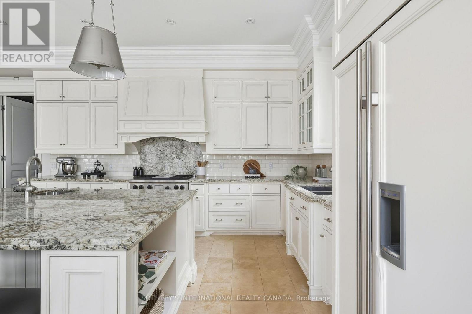 4 Ridgefield Road, Toronto, Ontario  M4N 3H8 - Photo 9 - C12792430