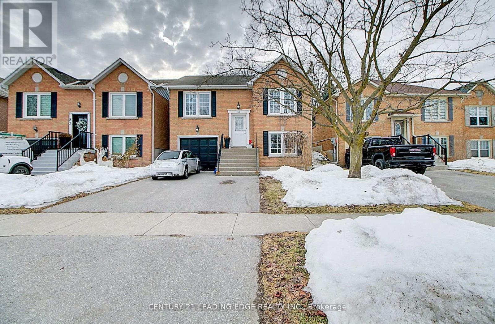 LOWER - 55 MCCRIMMON CRESCENT, Clarington, Ontario