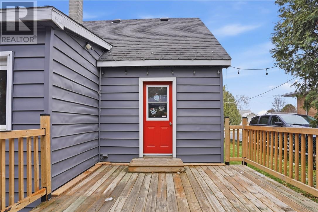 2322 Lebel Street, Sudbury, Ontario  P3A 2E3 - Photo 3 - 2126443
