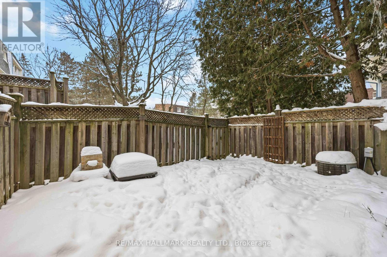 5 Poplar Crescent W, Aurora, Ontario  L4G 3M4 - Photo 29 - N12792408