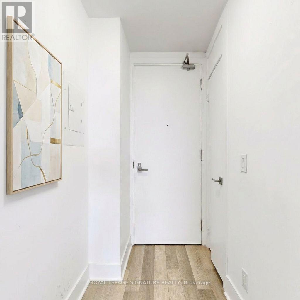 1705 - 32 Davenport Road, Toronto, Ontario  M5R 0B5 - Photo 17 - C12781268