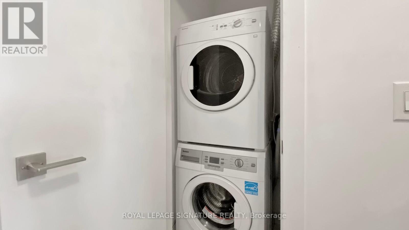 1705 - 32 Davenport Road, Toronto, Ontario  M5R 0B5 - Photo 16 - C12781268