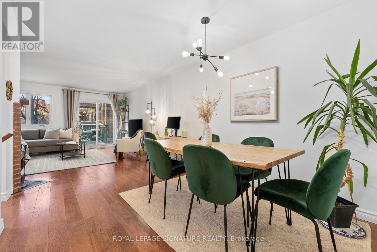 D - 32 Massey Street, Toronto, Ontario  M6J 3W4 - Photo 4 - C12786970