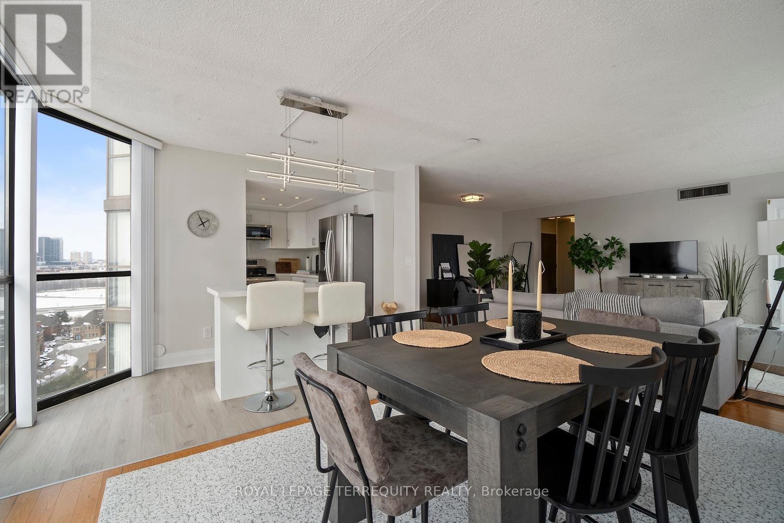 1607 - 4235 Sherwoodtowne Boulevard, Mississauga, Ontario  L4Z 1W3 - Photo 17 - W12792298