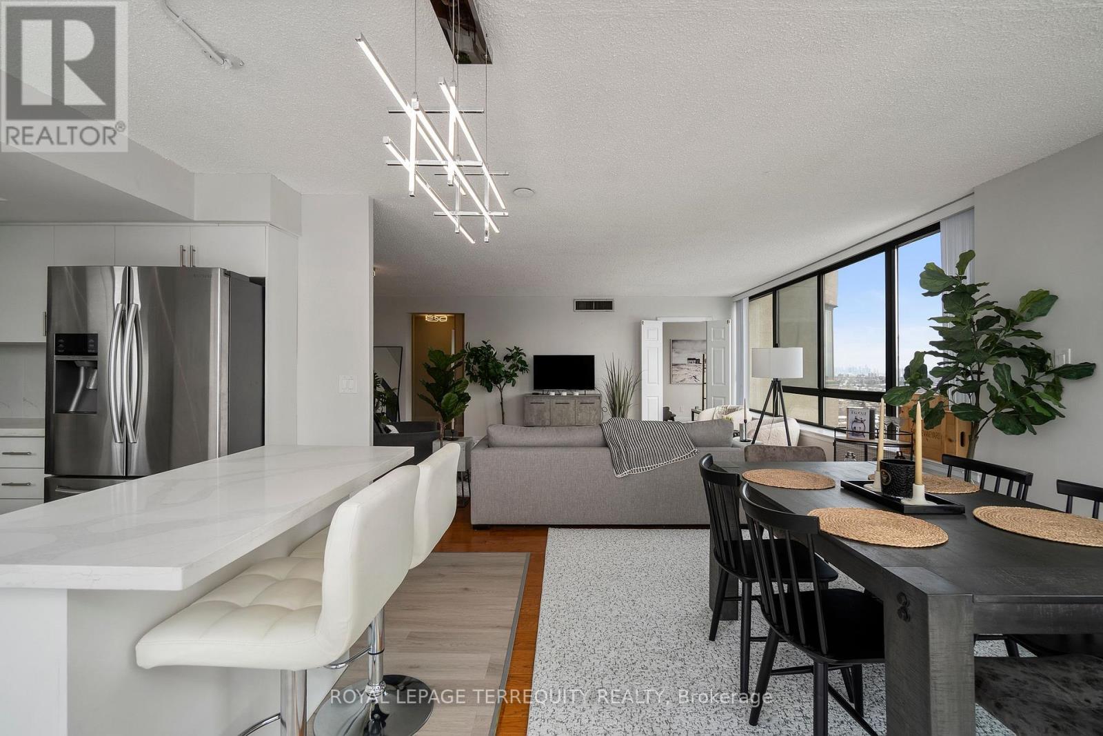 1607 - 4235 Sherwoodtowne Boulevard, Mississauga, Ontario  L4Z 1W3 - Photo 18 - W12792298