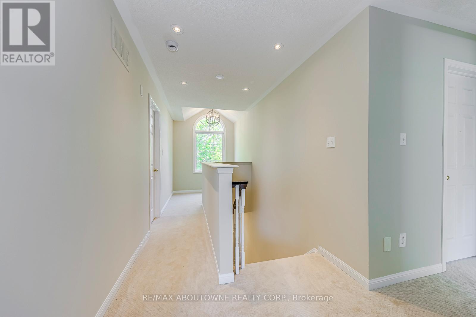 3037 Abernathy Way, Oakville, Ontario  L6M 5C1 - Photo 20 - W12792322