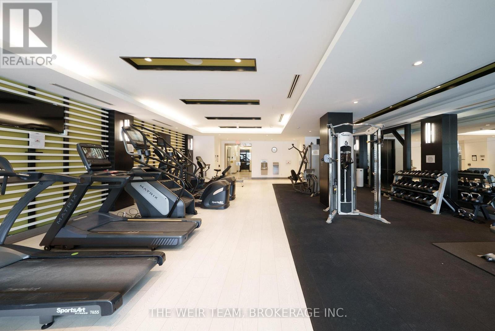 2 Old Mill Drive, Toronto, Ontario  M6S 0A2 - Photo 26 - W12792368