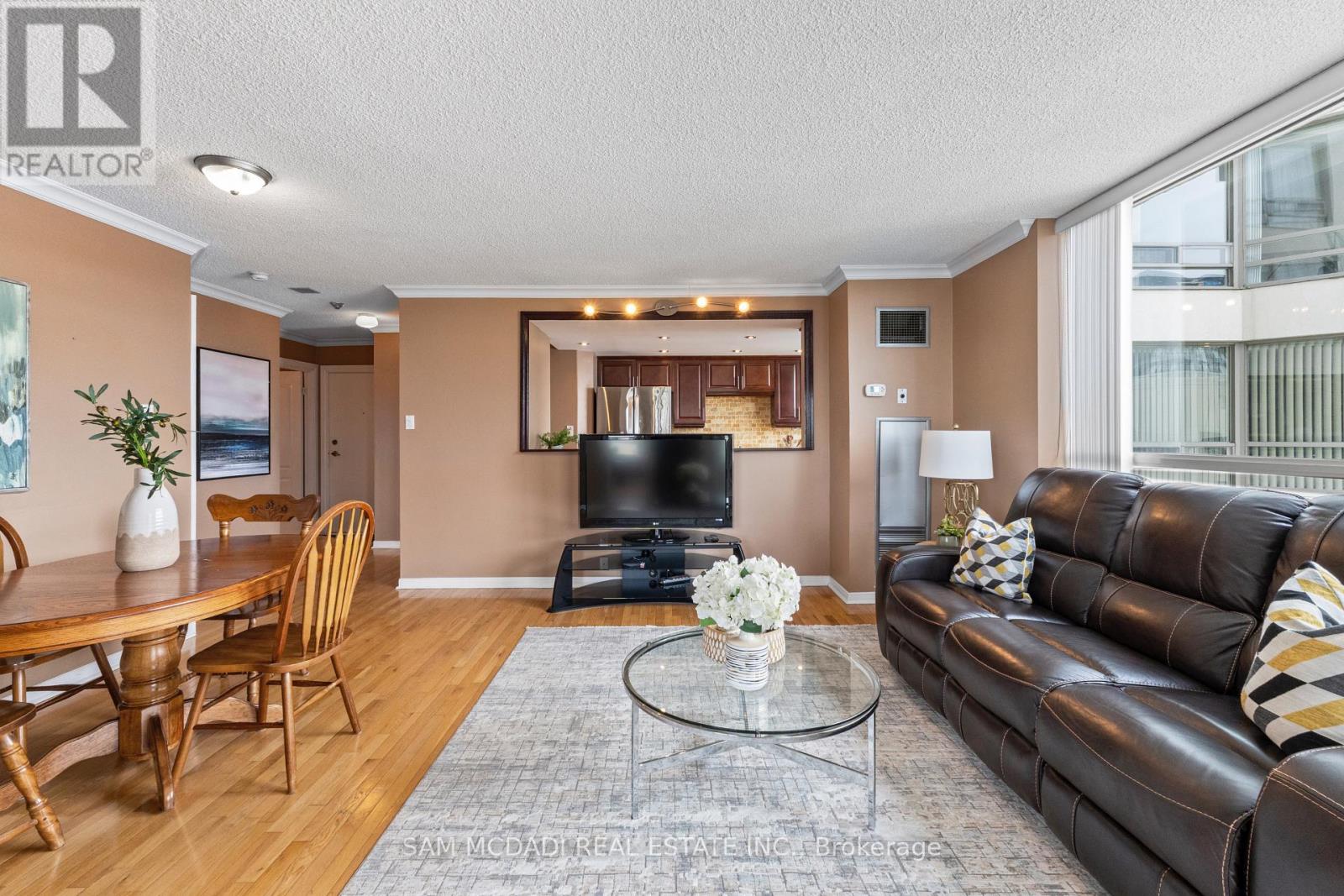 1105 - 75 King Street E, Mississauga, Ontario  L5A 4G5 - Photo 5 - W12792384