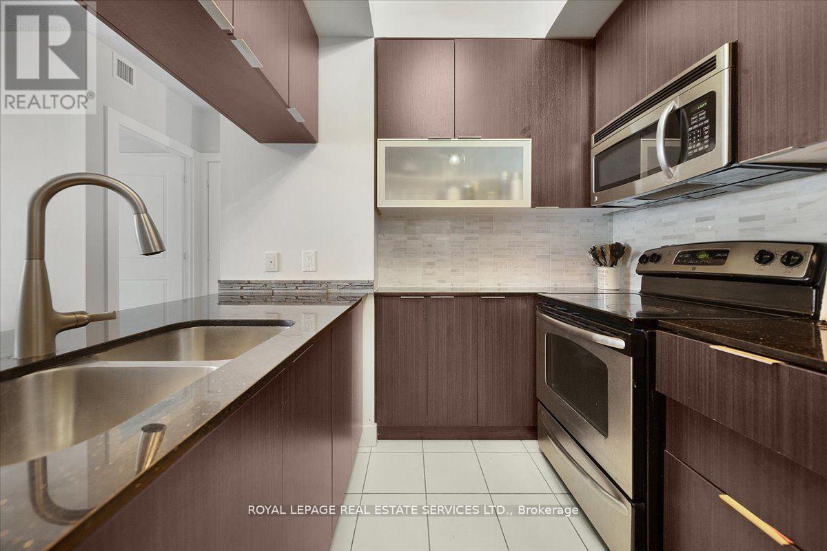 3507 - 16 Brookers Lane, Toronto, Ontario  M8V 0A5 - Photo 7 - W12792404