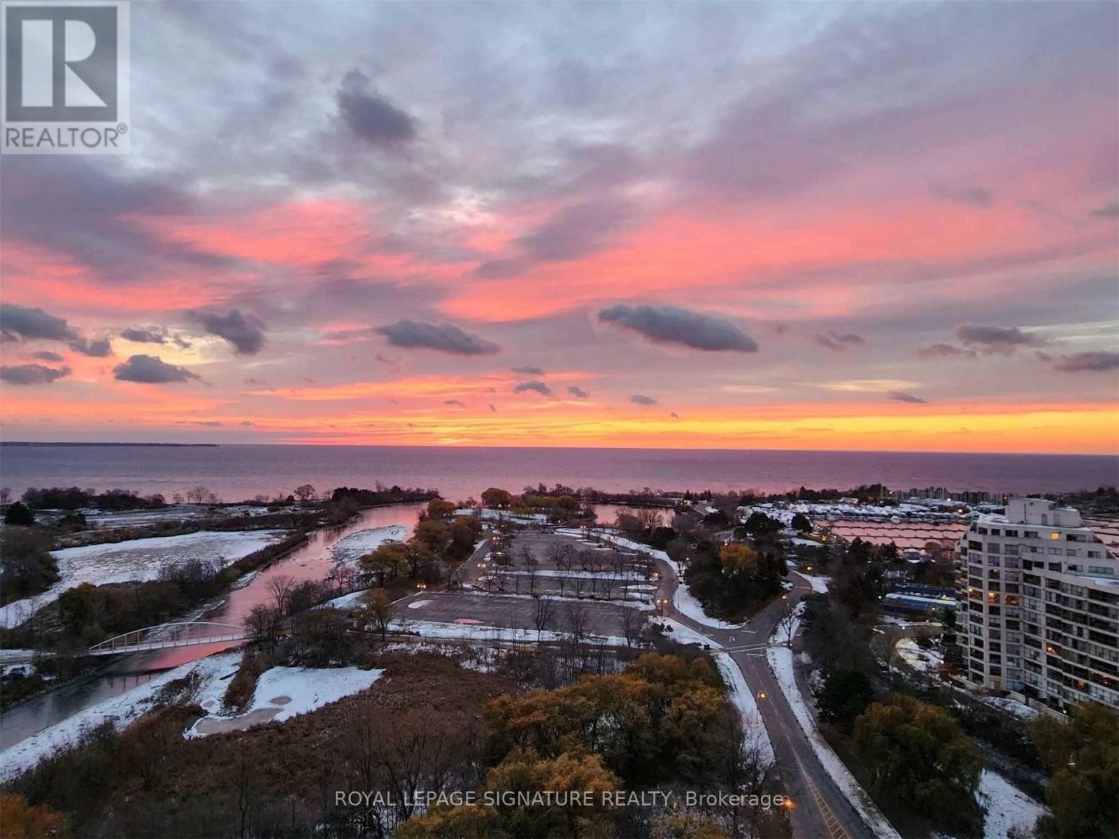 1802 - 2230 Lakeshore Boulevard W, Toronto, Ontario  M8V 0B2 - Photo 10 - W12792418