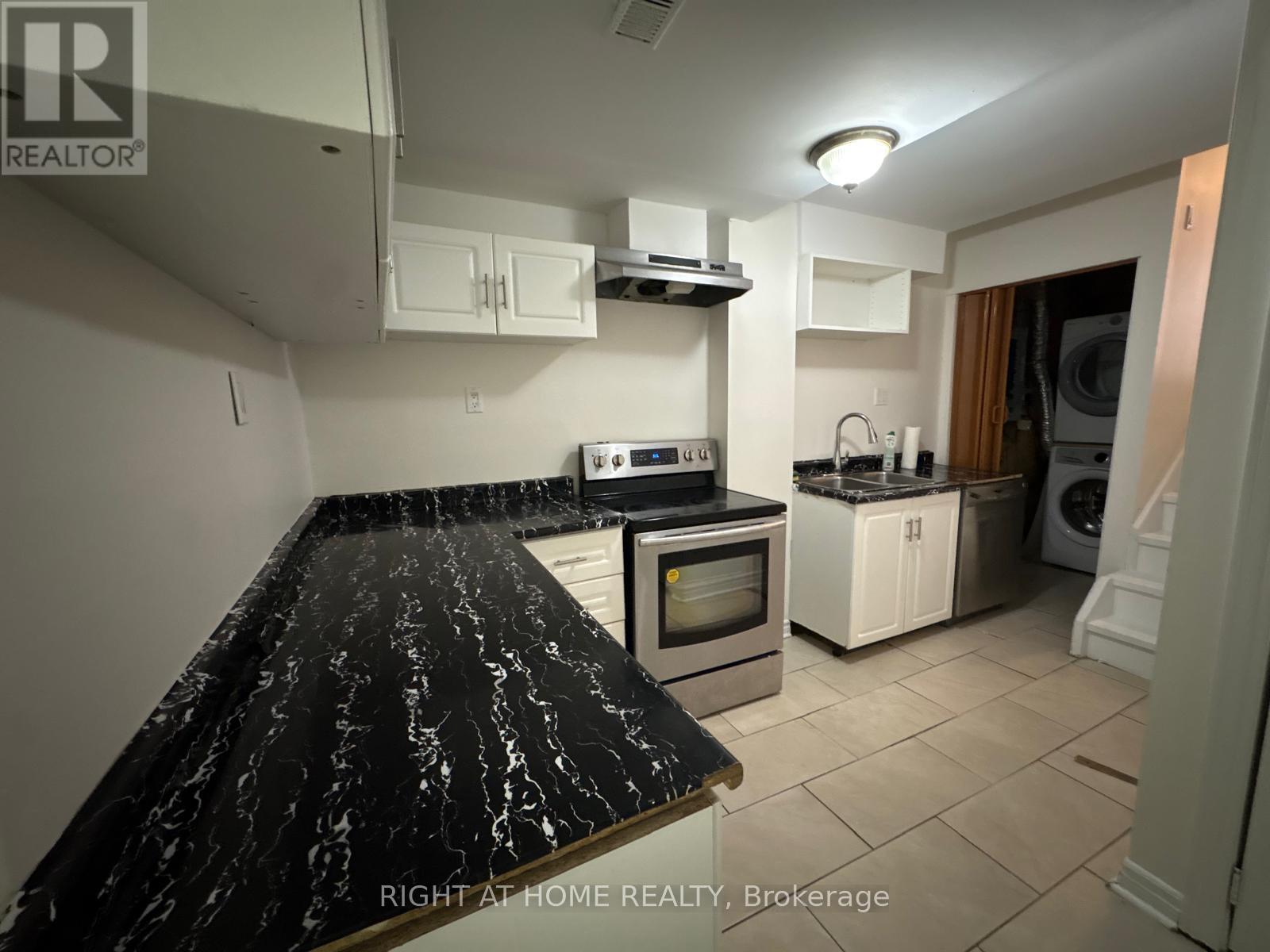 Bsmt - 5465 Churchill Meadows Boulevard, Mississauga, Ontario  L5M 6N6 - Photo 12 - W12792422