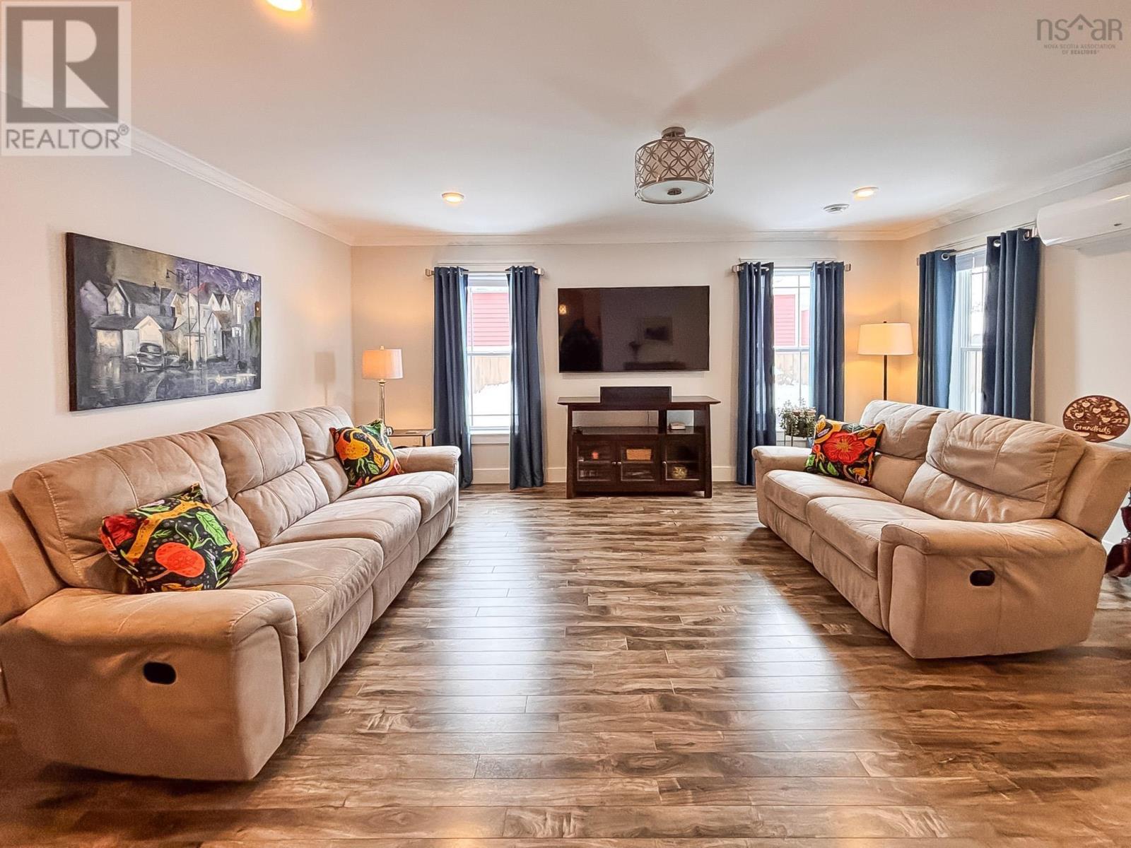 432 Glen Allan Drive, Bridgewater, Nova Scotia  B4V 0A8 - Photo 5 - 202602821