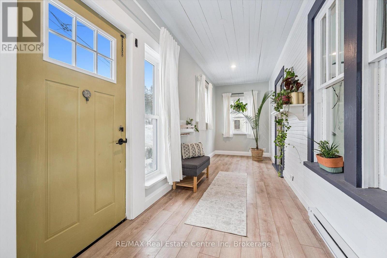 4027 Hwy 6 S, Puslinch, Ontario  N0B 2J0 - Photo 5 - X12784184