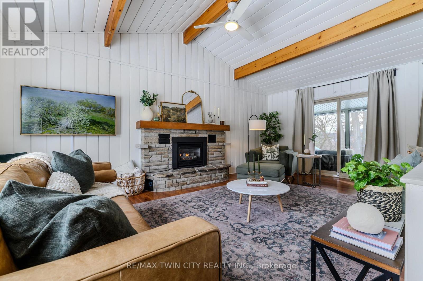 60 Curtis Avenue S, Brant, Ontario  N3L 3J7 - Photo 2 - X12792372