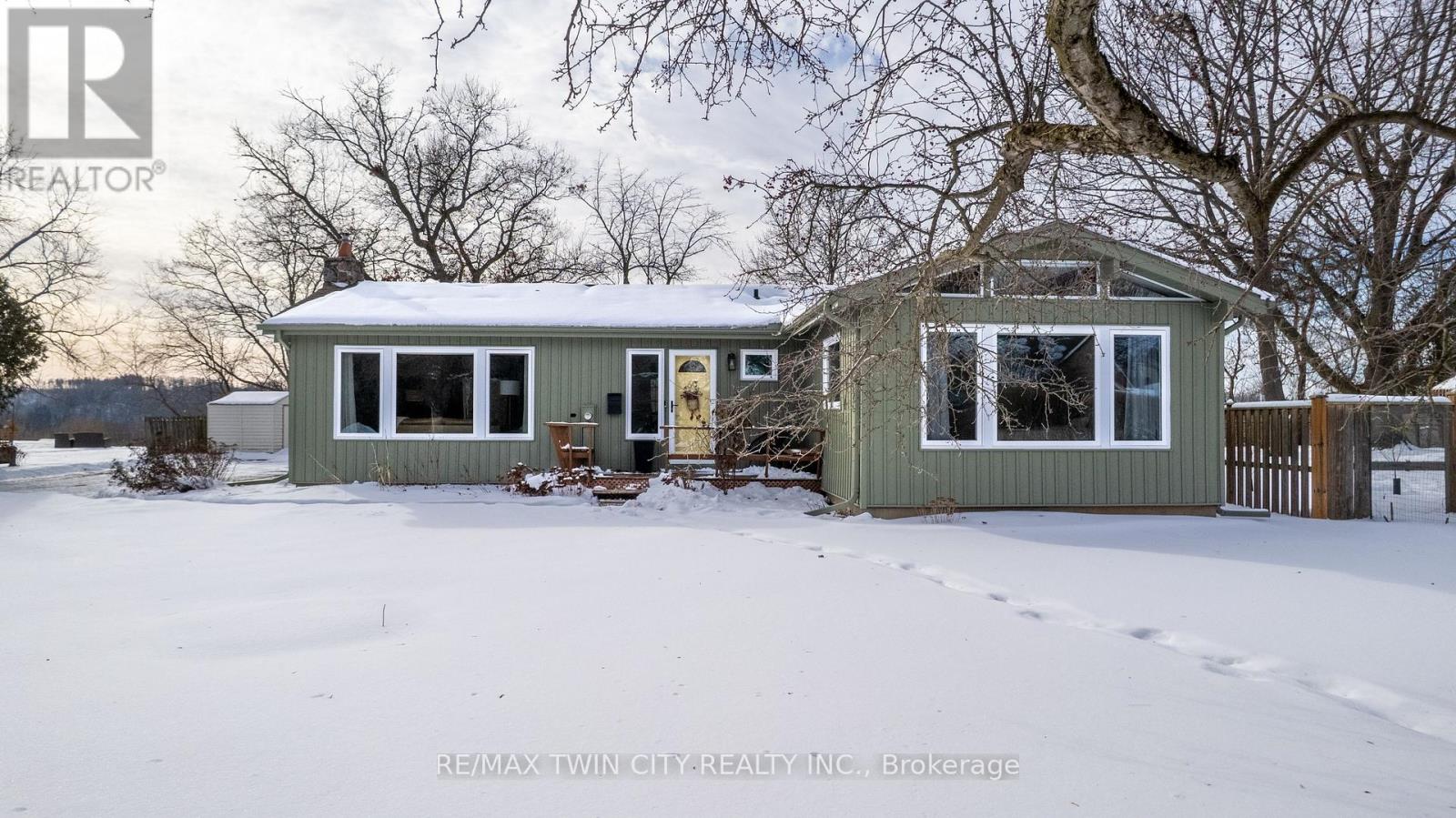 60 Curtis Avenue S, Brant, Ontario  N3L 3J7 - Photo 7 - X12792372