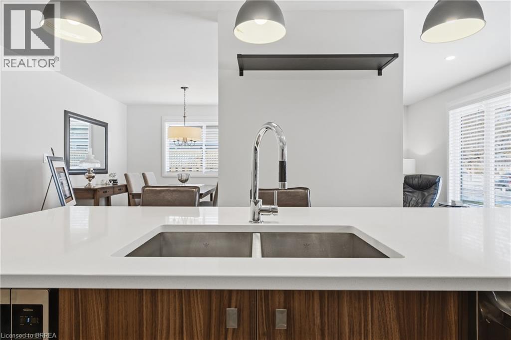 30 Allanton Boulevard, Brantford, Ontario  N3R 3C1 - Photo 8 - 40805393