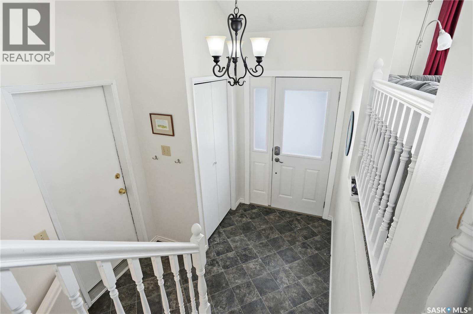 714 Wilkinson Way, Saskatoon, Saskatchewan  S7N 3M2 - Photo 2 - SK028690