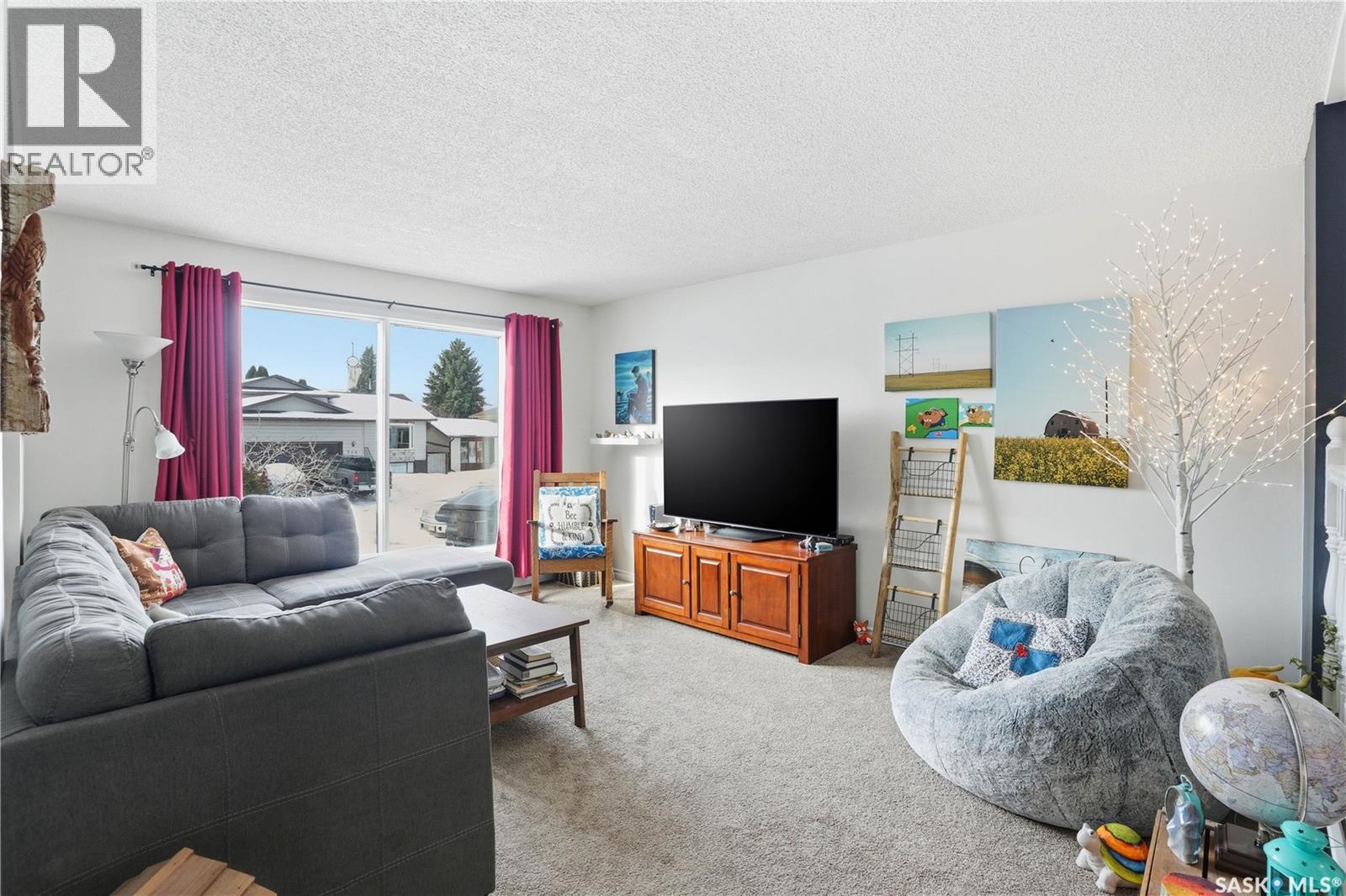 714 Wilkinson Way, Saskatoon, Saskatchewan  S7N 3M2 - Photo 3 - SK028690