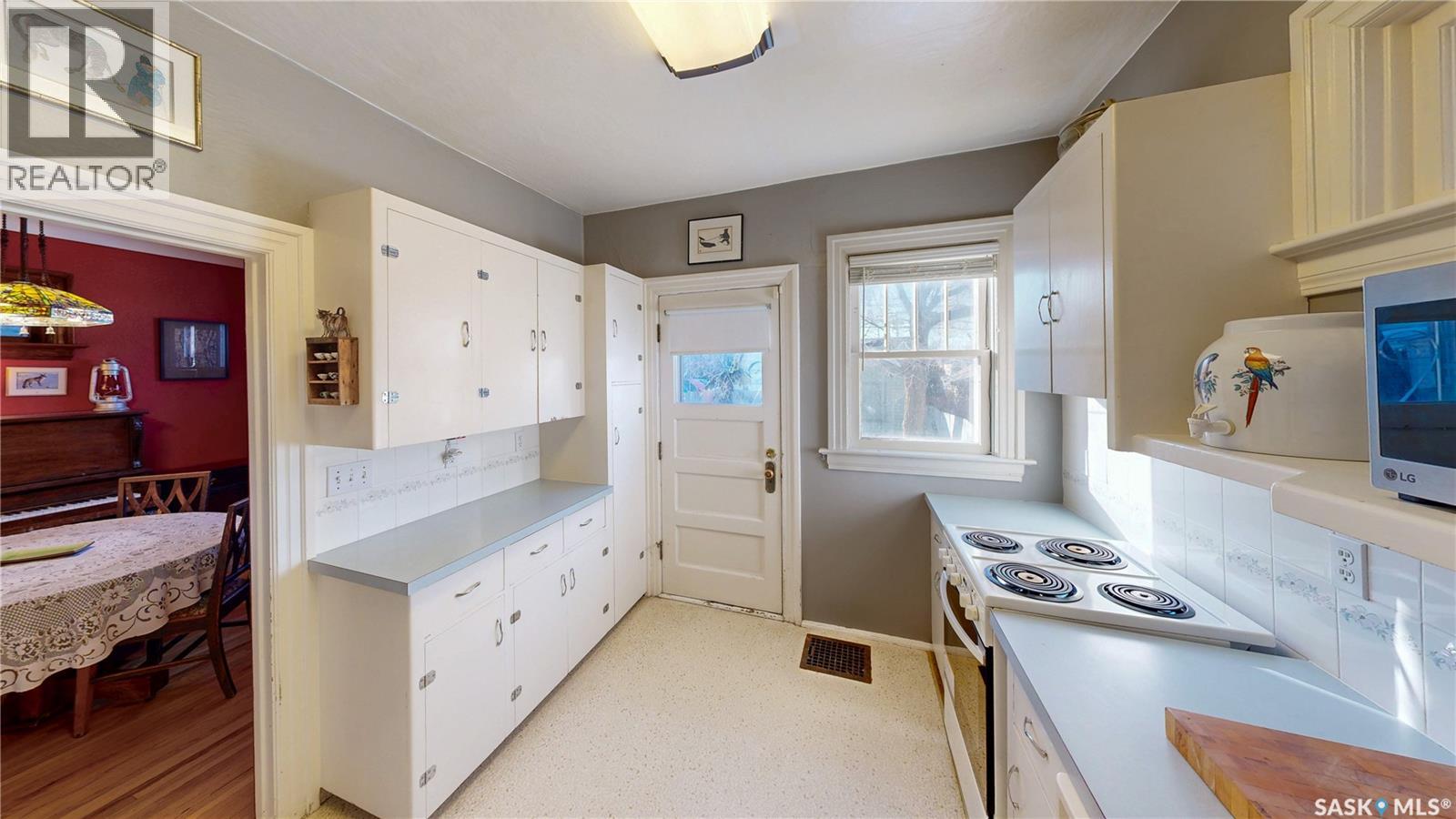 1517 Victoria Avenue, Regina, Saskatchewan  S4P 0P6 - Photo 16 - SK028671