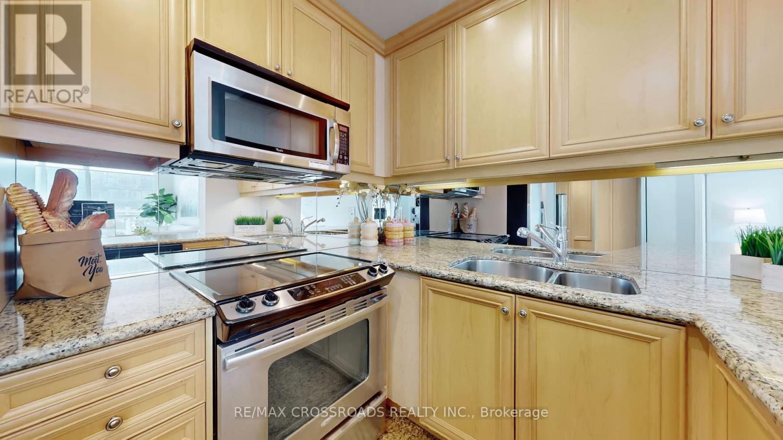 927 - 628 Fleet Street, Toronto, Ontario  M5V 1A8 - Photo 11 - C12792416