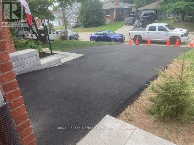 98 Sable Crescent, North Bay (Birchaven), Ontario  P1A 3X7 - Photo 3 - X12792484
