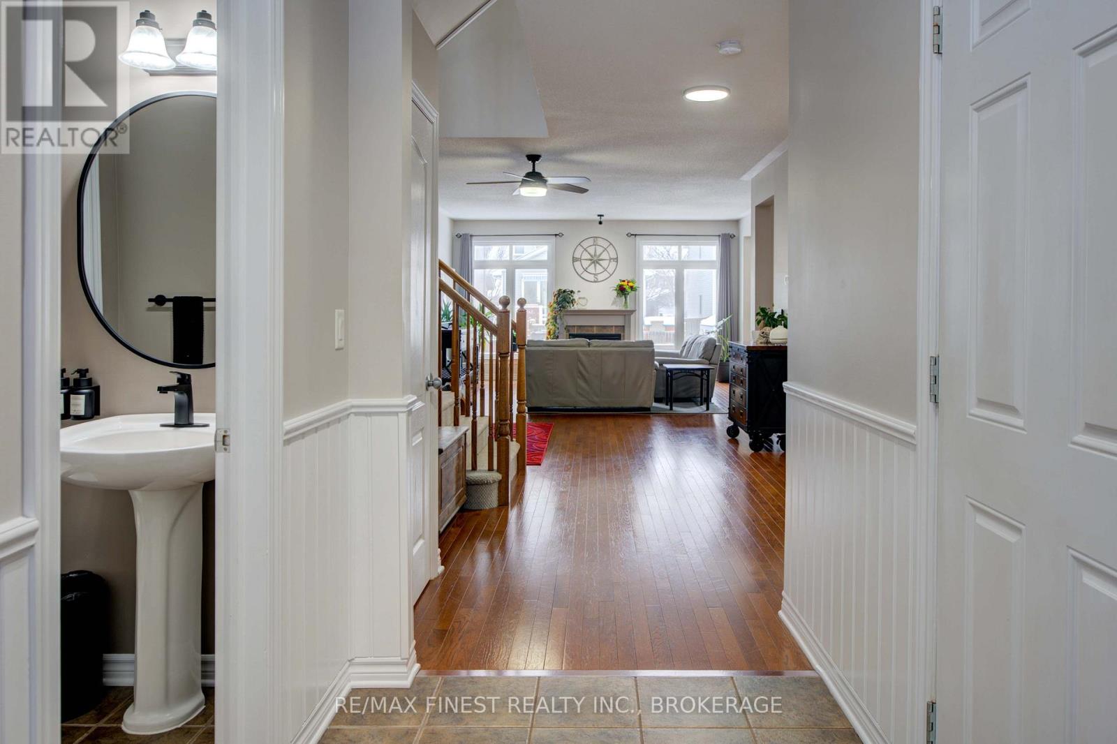 496 Cheryl Place, Kingston (Kingston East (Incl Barret Crt)), Ontario  K7K 0B2 - Photo 3 - X12792324