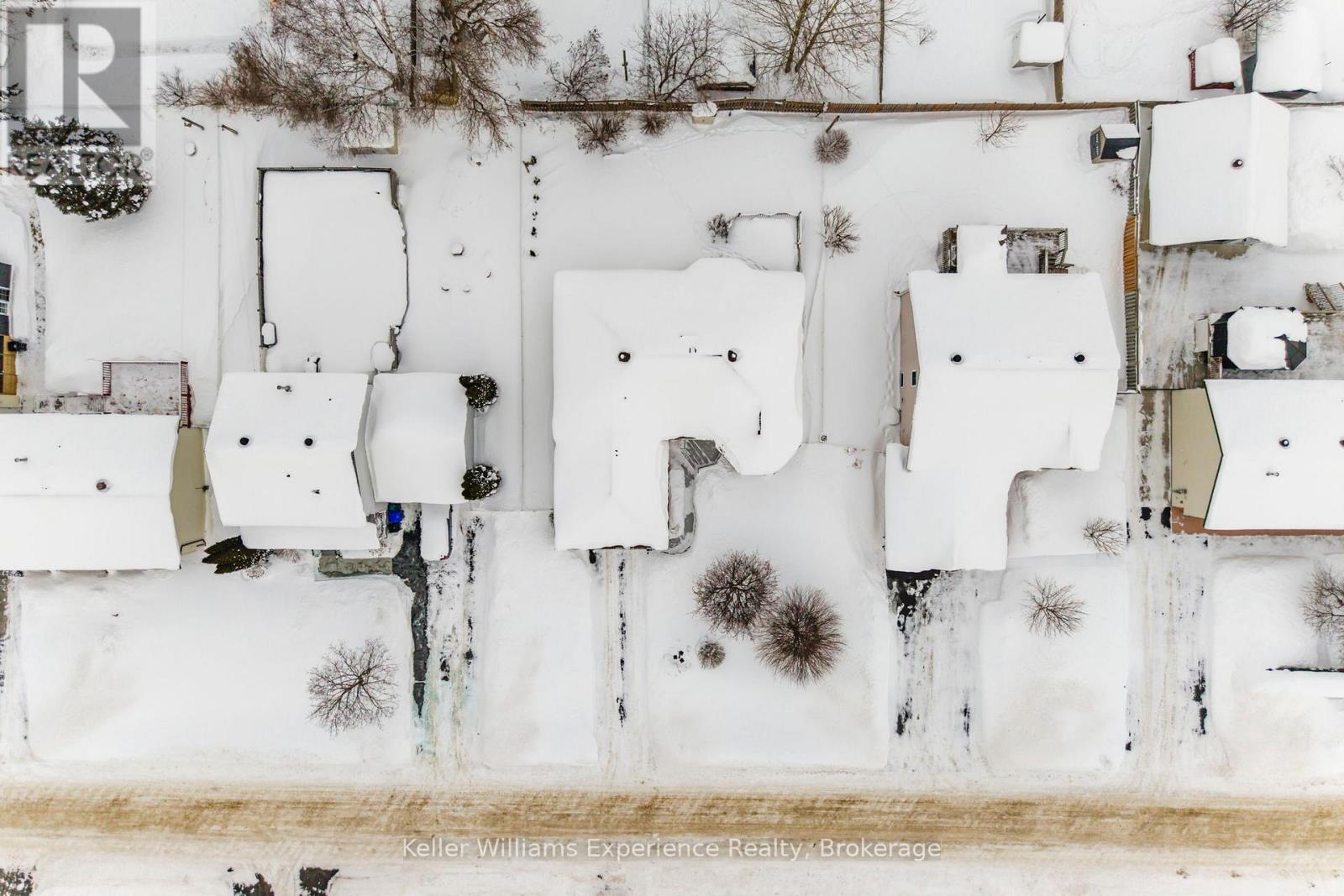 11 Copeland Street, Penetanguishene, Ontario  L9M 1K3 - Photo 32 - S12792672