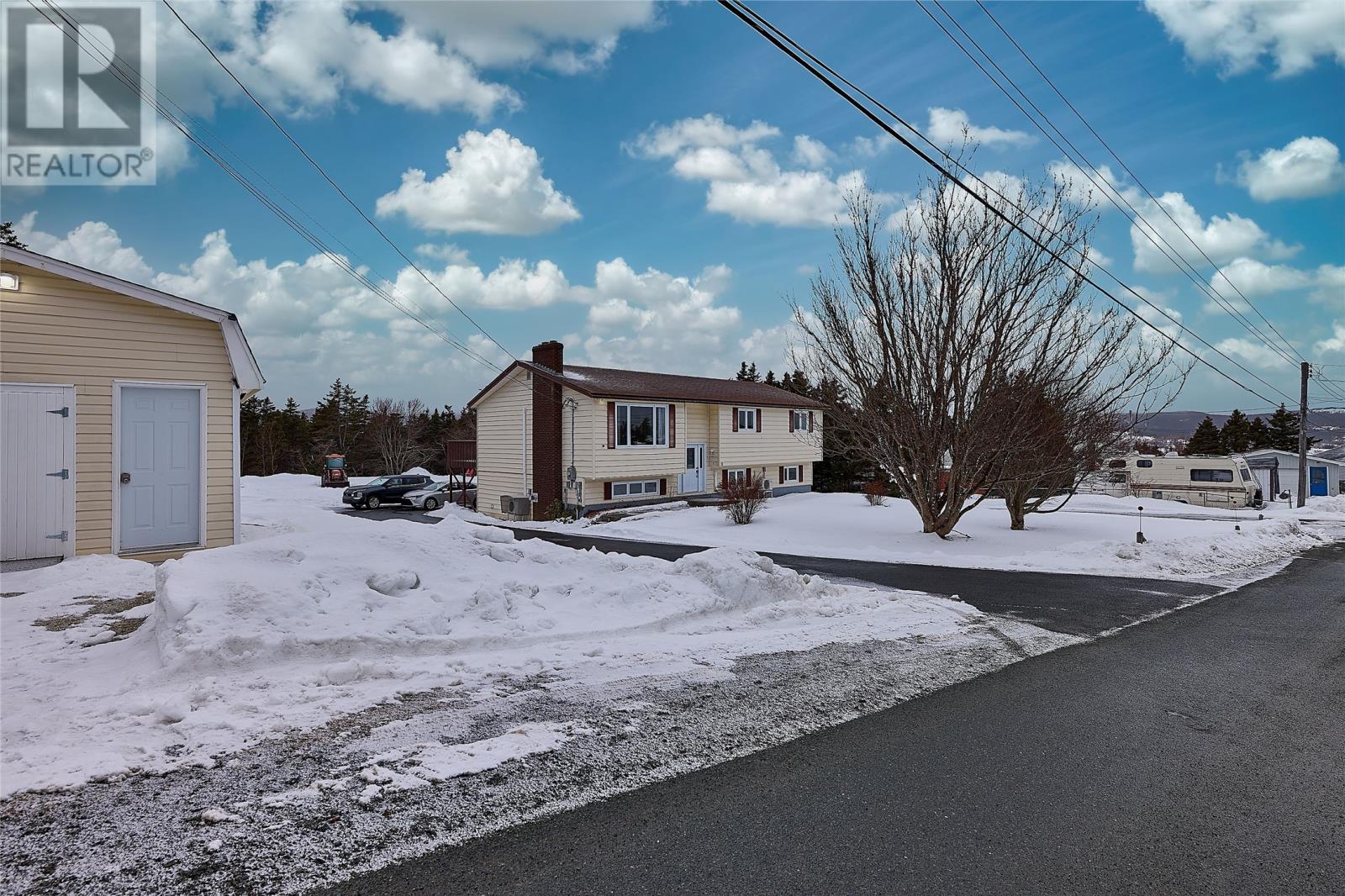 12 Birch Hill, Pouch Cove, Newfoundland & Labrador   - Photo 6 - 1294605