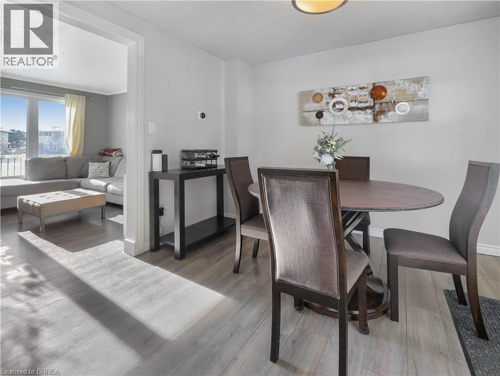 8 Winter Court, Cambridge, Ontario  N1R 6C6 - Photo 4 - 40805412