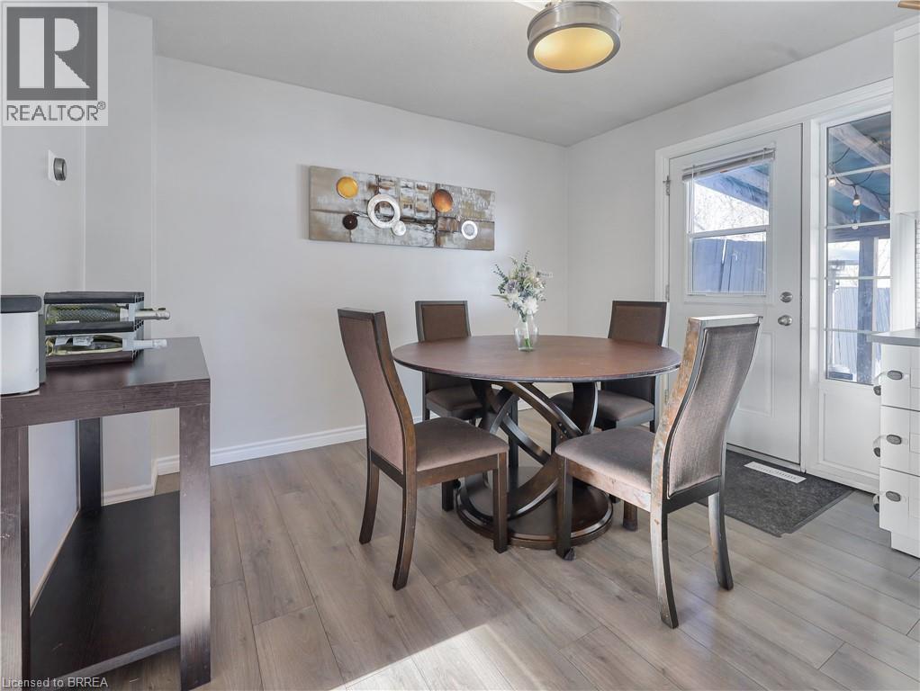 8 Winter Court, Cambridge, Ontario  N1R 6C6 - Photo 5 - 40805412