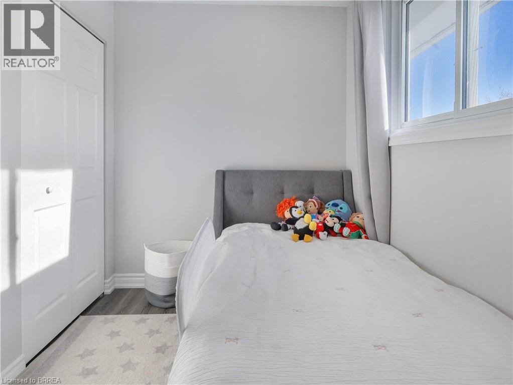 8 Winter Court, Cambridge, Ontario  N1R 6C6 - Photo 12 - 40805412