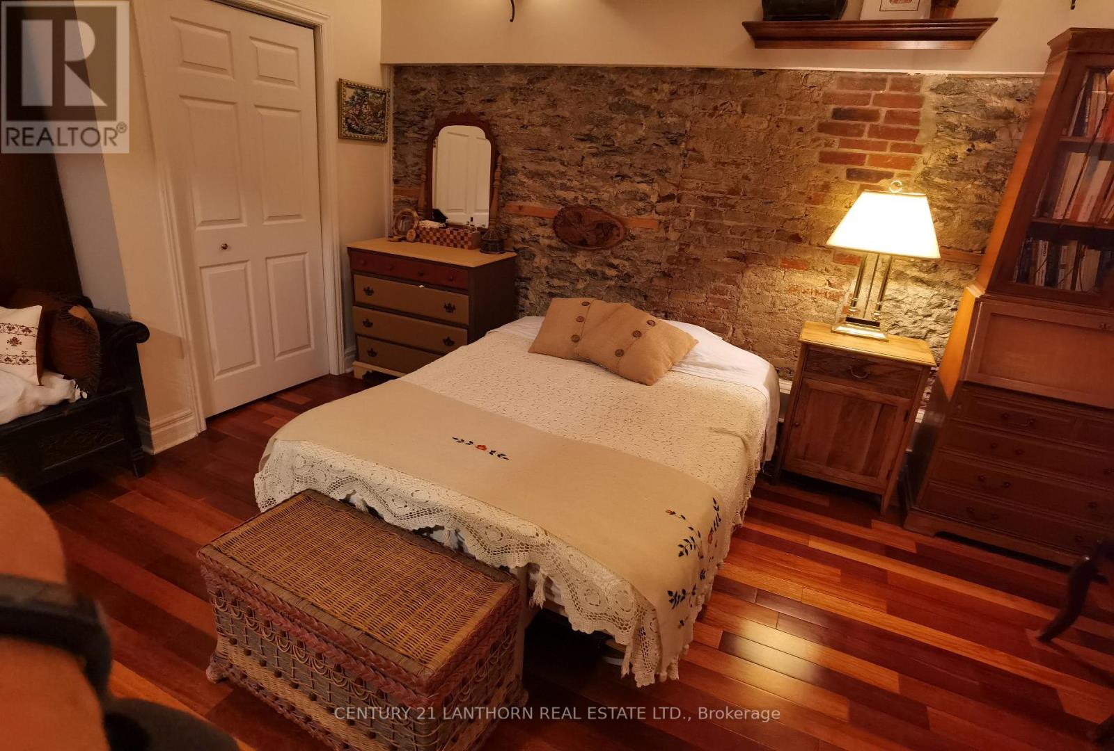 393 Front Street, Belleville (Belleville Ward), Ontario  K8N 2Z9 - Photo 21 - X12792458