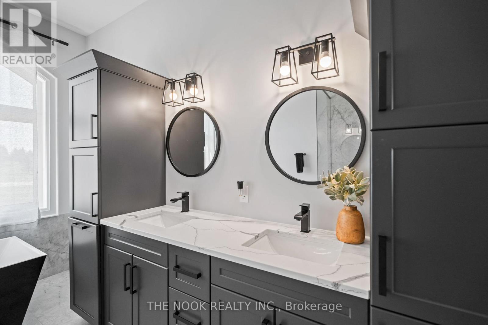 46 Westlake Court, Kawartha Lakes (Fenelon), Ontario  K0M 1G0 - Photo 21 - X12792520