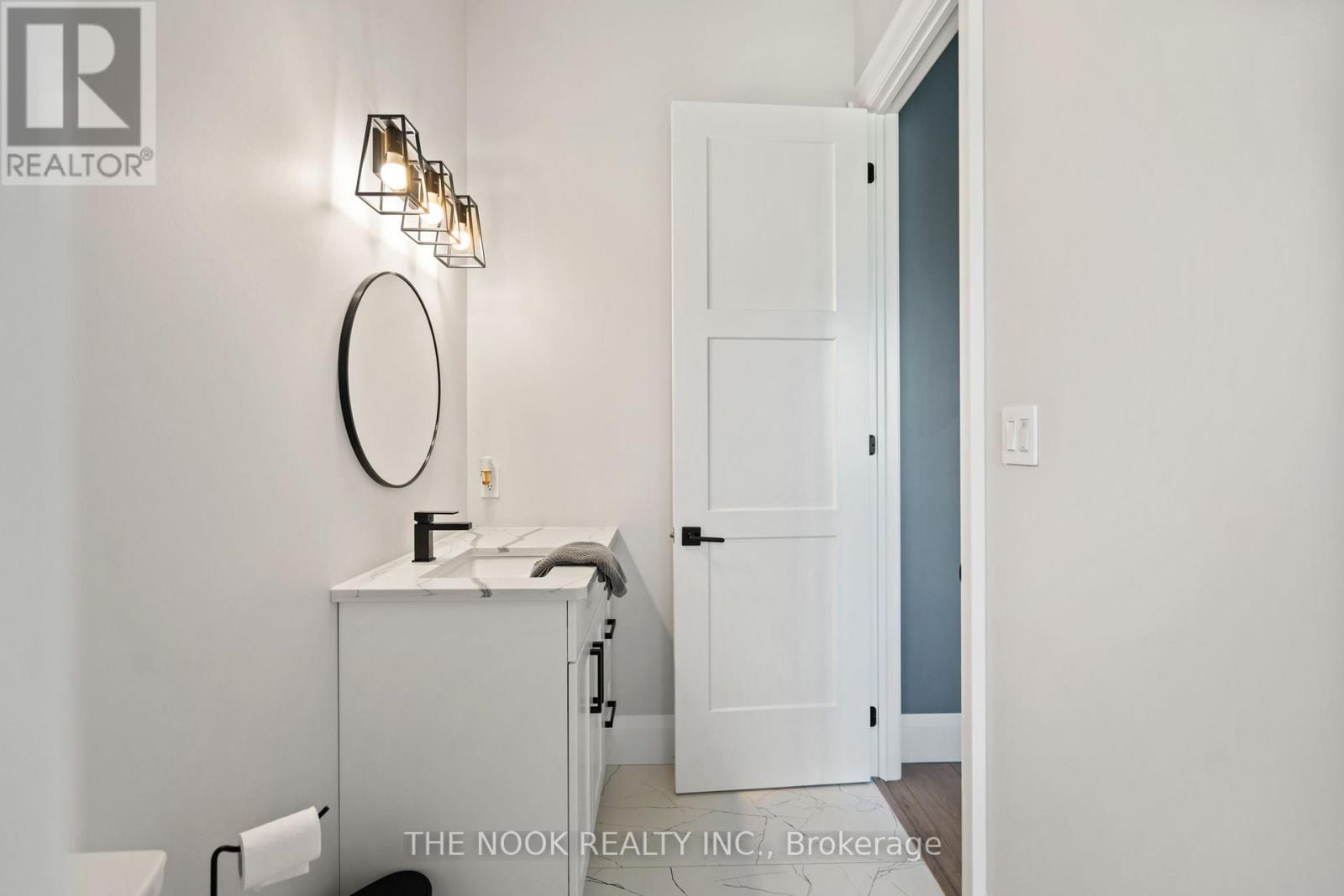 46 Westlake Court, Kawartha Lakes (Fenelon), Ontario  K0M 1G0 - Photo 27 - X12792520